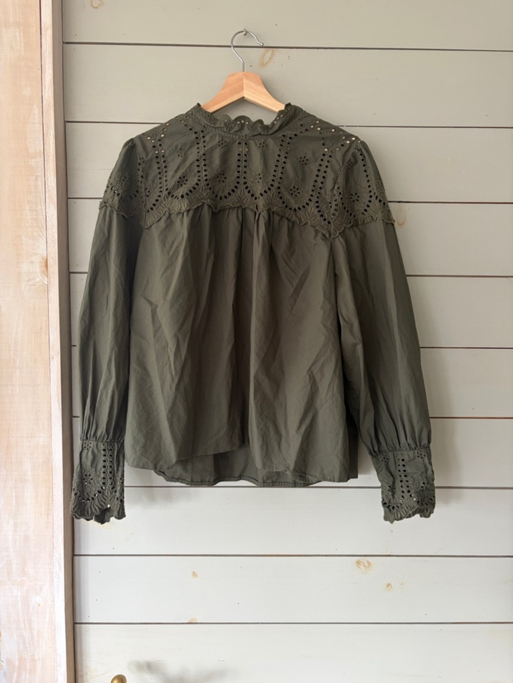 GAP Olive Eyelet Embroidered Blouse | Size XL | Boho Cottagecore Top